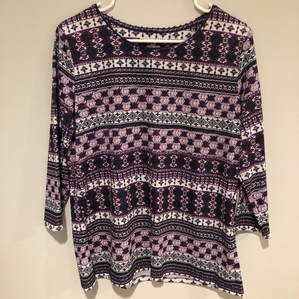 Allison Daley 3 quarter length top, size Medium, purple and white.
